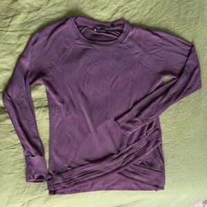 Athleta Plum Long-Sleeve Raglan Pullover - Super Soft!!